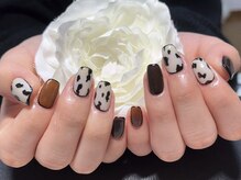 ルアナ(Luana)/アニマル柄ネイル