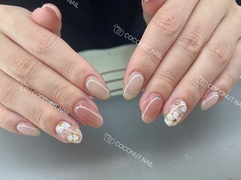 ココナッツネイル/