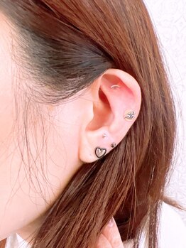 サロンドカレン(salon de karen)の写真/【耳を彩りながらむくみ改善】耳ツボジュエリー+お悩みカウンセリングで気分スッキリ★6個2000円から♪
