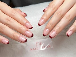 オフィスok赤フレンチネイル