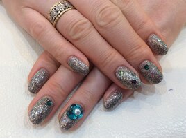 キラキラネイル