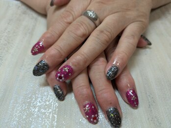 エーナイン 西町店/キラキラ★ラメ