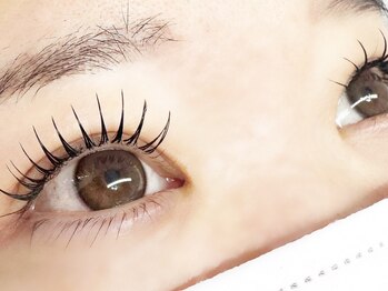 カロ(CARO)/まつエク+パーマ(リフエク)