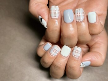 ラドール(La Dhole)/シアーチェックネイル