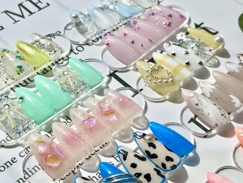 アンドネイルコロン(&Nail:)の写真/【初回ジェルオフ無料】サンプルデザインから選べる定額コース!毎月変わるデザインで飽きがこない◎