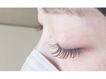 プティジョナ(Petit Jona)/フラットラッシュでオシャレに♪