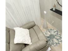カンゴールビューティーサロン あまがさき店(KANGOL BEAUTY SALON)の雰囲気（ふかふかのリクライニングチェアでごゆっくりとお寛ぎ下さい♪）