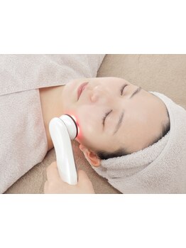 ホウレイ線・たるみ改善！予防ケア