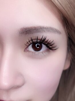 アクト アイラッシュ 仙台店(ACT eyelash)の写真/デザイン力が高いスタッフが、あなたの目元を芸術的に彩ります♪一線を画すデザインで個性を表現◎