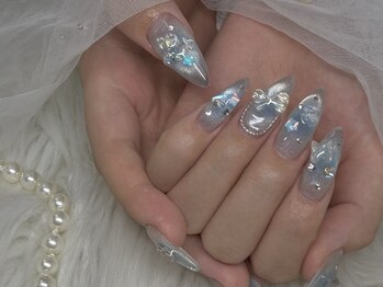 >>うるうるオーロラネイル .* 。