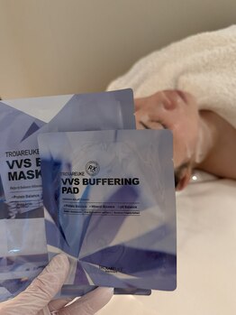 エミレーブ シロカネ(Hemireve Shirokane)/ダイヤモンドピーリンング