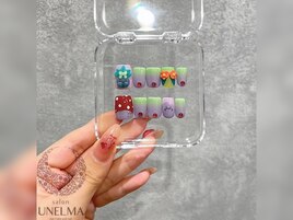 グリーンカラフルアートパーツ