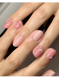 シンプルピンクネイル