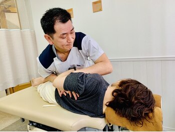 みやさか治療院の写真/姿勢の悪さや運動不足だけが腰痛の原因じゃない！？あなたの長年の腰の辛さ、違和感の根本に迫ります！