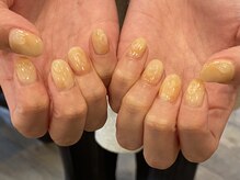 ムニ(muni)/モヤモヤぷっくりネイル
