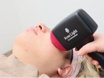 トゥインクル(Twinkle)の写真/希少なビーム式LED脱毛器「ローズライト」導入サロン♪バルジ領域をターゲットとしており痛みが少ない◎