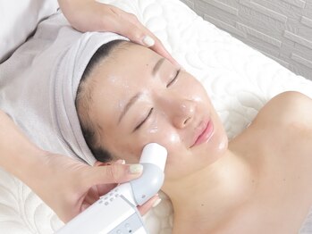 ノア 新宿(Noa)/2.美容液導入