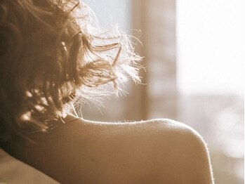 ビジュープラス 幸手店(Bijou+)の写真/【忙しい毎日に心の余裕を★】絶妙な力加減と美容機器で首肩のガチガチを改善◎極上の美と癒し時間へ♪