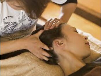 インハーモニーエヌアール(in Harmony_NR)/小顔フェイシャルとよもぎ蒸し