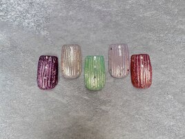 バカラネイル　ぷっくりネイル