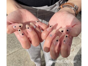 ビーハイブ ギフト ヘヤ(BeeHIVE gift HEYA)/黒ハート