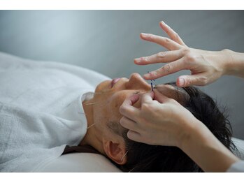 デルタエヌピー63+(δnp63+)/メンズお客様施術【小顔/薬院】