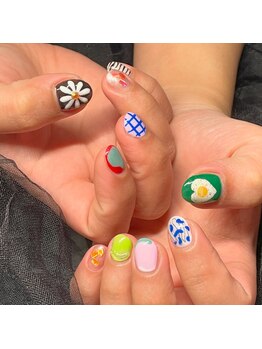 てめえの爪可愛くしてえ/