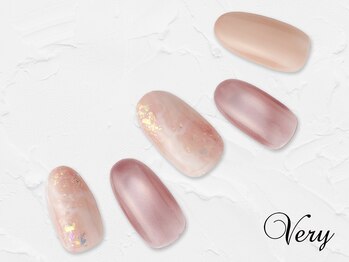 ヴェリー 六本木ヒルズ店(Very)/春っぽい天然石ネイル