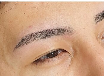 レオ(LEO)の写真/男の身だしなみは眉毛から！自分に似合う形に整え好印象眉に☆似合う眉毛がわからない方も当店におまかせ☆