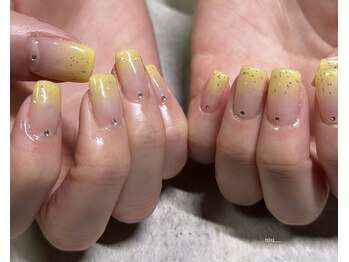 ムー(mu_.)/gradation nail