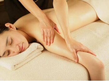 ブランジュ(BLANGE)の写真/ブライダルにもおすすめ＊気になる【デコルテ/背中/二の腕/脇肉】も燃焼デトックス♪華奢な上半身に☆