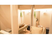 リフレッシュプラスビー ココノ ススキノ店(RE:FRESH＋BEE)/ペアルームもあります。