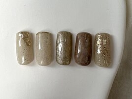 ベージュニュアンスネイル