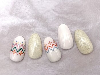 ラウレアネイル(Laule’a Nail)/【定額】イースターネイル 白