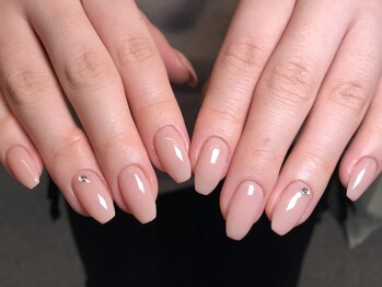 モアグラム 渋谷道玄坂店(More Glam)/ワンカラー