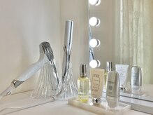 アイリス(AiRiS)の雰囲気（ドレッサー）