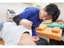 小林整骨院鍼灸院 東海本院/巻き肩矯正