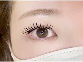 ベローアイラッシュ 四条店(Bello eyelash)の写真/30代以上の大人女性に話題[バインドロック]◇360度しっかり装着することでモチが劇的UP！軽い付け心地も◎