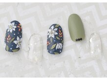 ルクール(Le Coeur)/レトロフラワーネイル