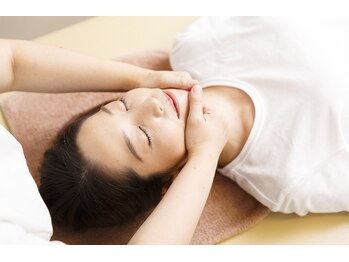 エス バランス 京都四条烏丸/【小顔矯正】エラ入れ