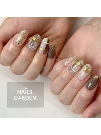 チェックネイル