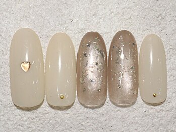 リノ ネイル(Rino nail)/3月の新作ホロネイル803q1