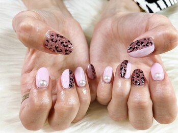 キキネイル 二子玉川(kikinail)/大人女子ヒョウ柄ネイル