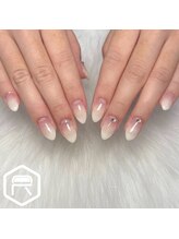 レディスペネイル ノウラ 名駅店(Redispe nail NouRa)/白グラデーション