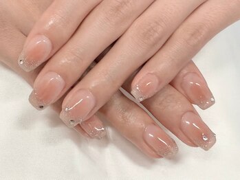 ブラン(BLANC)/キラキラチークネイル　¥10,400