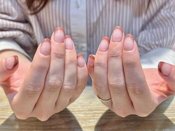 エリンカネイル バイ レシッド 武蔵小杉(erincanail by rcid)/ブラウンフレンチネイル