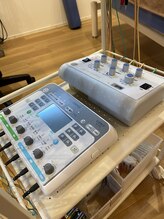 オラカナザワ(Ola Kanazawa)/秘密兵器2号：電気鍼