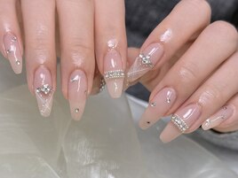 長さ出し持ち込みチェックネイル