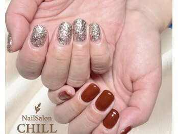 チル(CHILL)/バイカラーなワンカラーネイル♪