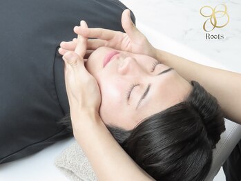 ルーツ 渋谷店(R∞ts)/男女問わず人気の小顔矯正☆